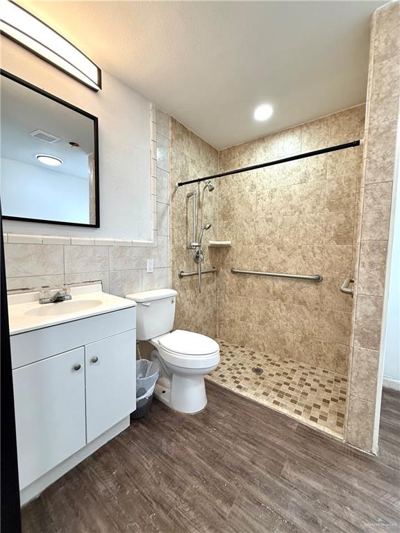210 W Ciro Caceres Street, Elsa, Texas image 7