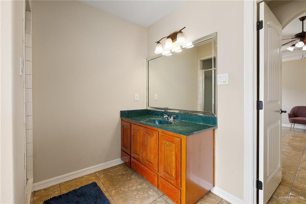 1200 E 10th Street, San Juan, Texas image 10