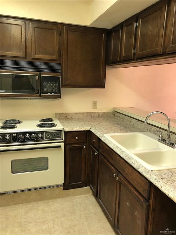 700 Sunset Drive #103, McAllen, Texas image 2