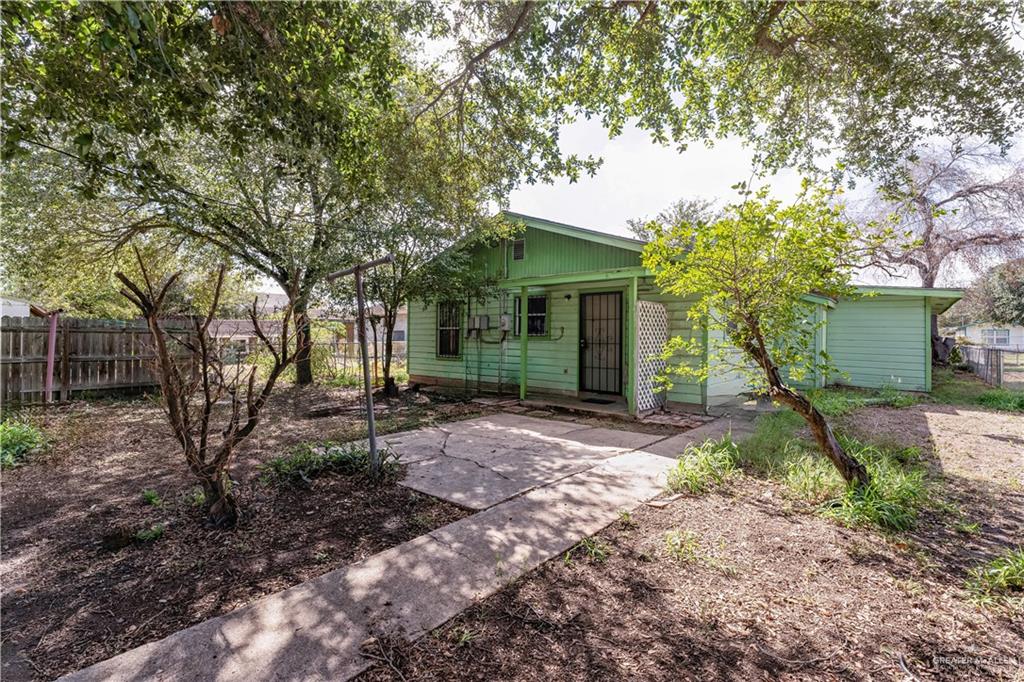 609 E Lovett Street, Edinburg, Texas image 33