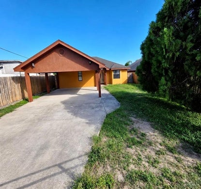23 Codorniz Ln – Investment Home