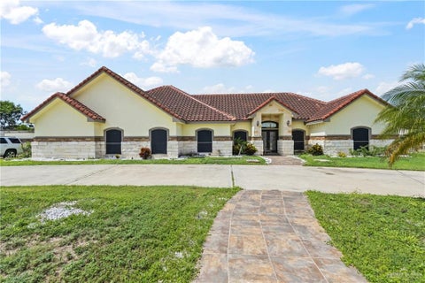 Photo of 1409 W Calle Espana, Pharr, TX 78577 (MLS # 508422)