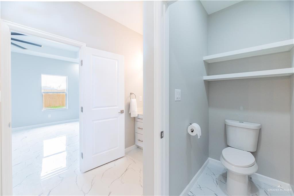 2904 Dhalia Drive, San Juan, Texas image 11