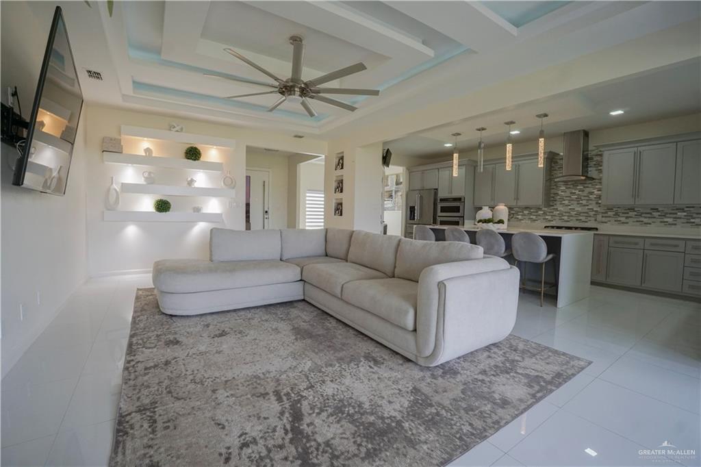 801 Barnes Street, Mission, Texas image 4