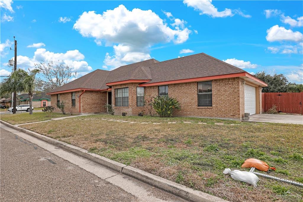 514 Vanessa Circle, Harlingen, Texas image 2