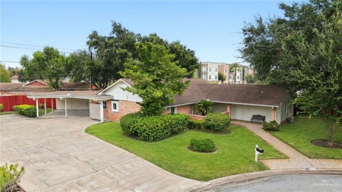 Photo of 143 Harvey Drive, McAllen, TX 78501 (MLS # 516491)