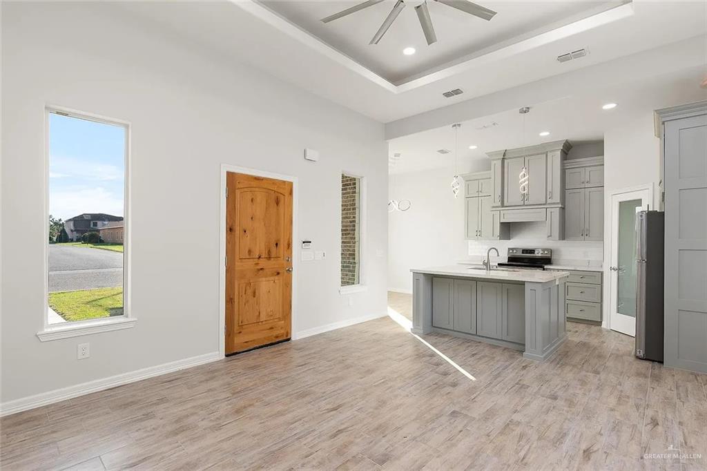 619 Gable Drive, Pharr, Texas image 2