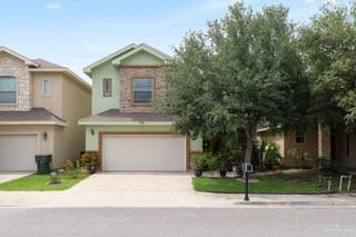 2105 Treasure Oaks Drive, Harlingen, Texas image 1