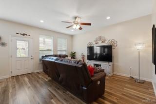 2105 Treasure Oaks Drive, Harlingen, Texas image 2