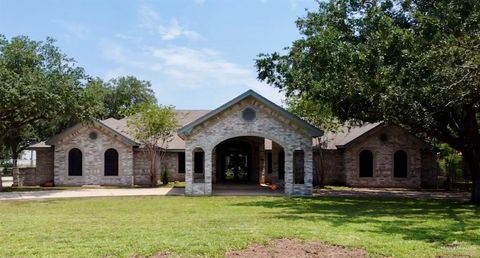 A home in Weslaco