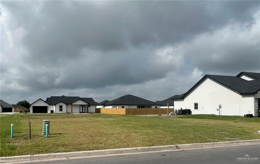 9849 Heights, Harlingen, Texas image 4