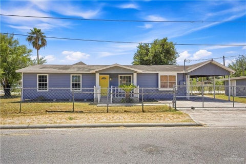 Homes For Sale - 701 First Street<br/> Mission, TX 78572