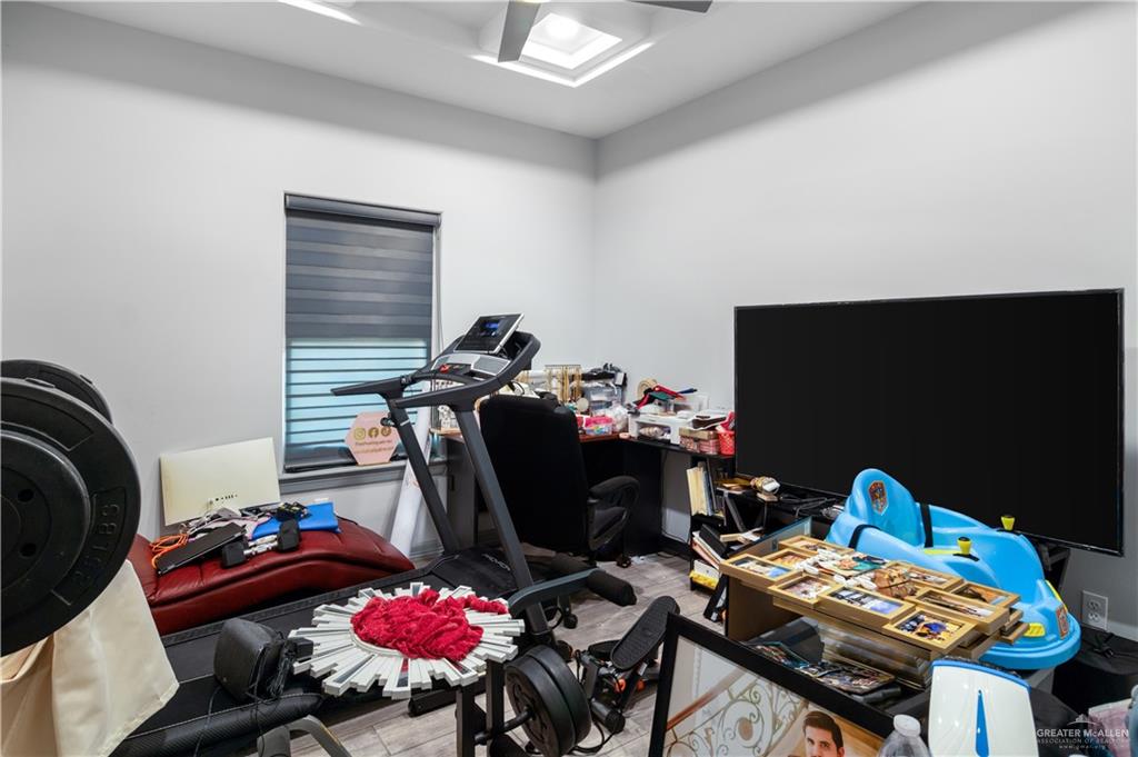 705 New Orleans Circle, Pharr, Texas image 33