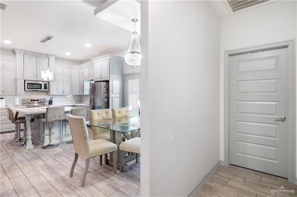 705 New Orleans Circle, Pharr, Texas image 30