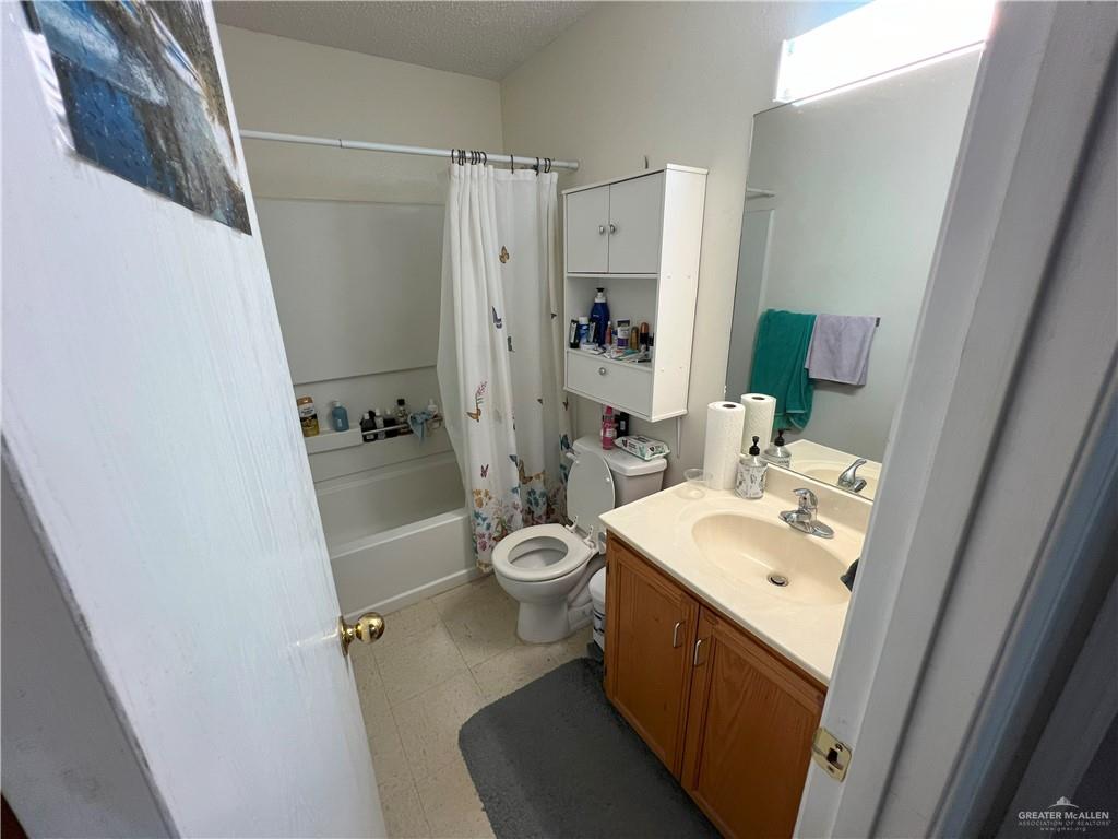 6502 S Galaxy Drive, Pharr, Texas image 8