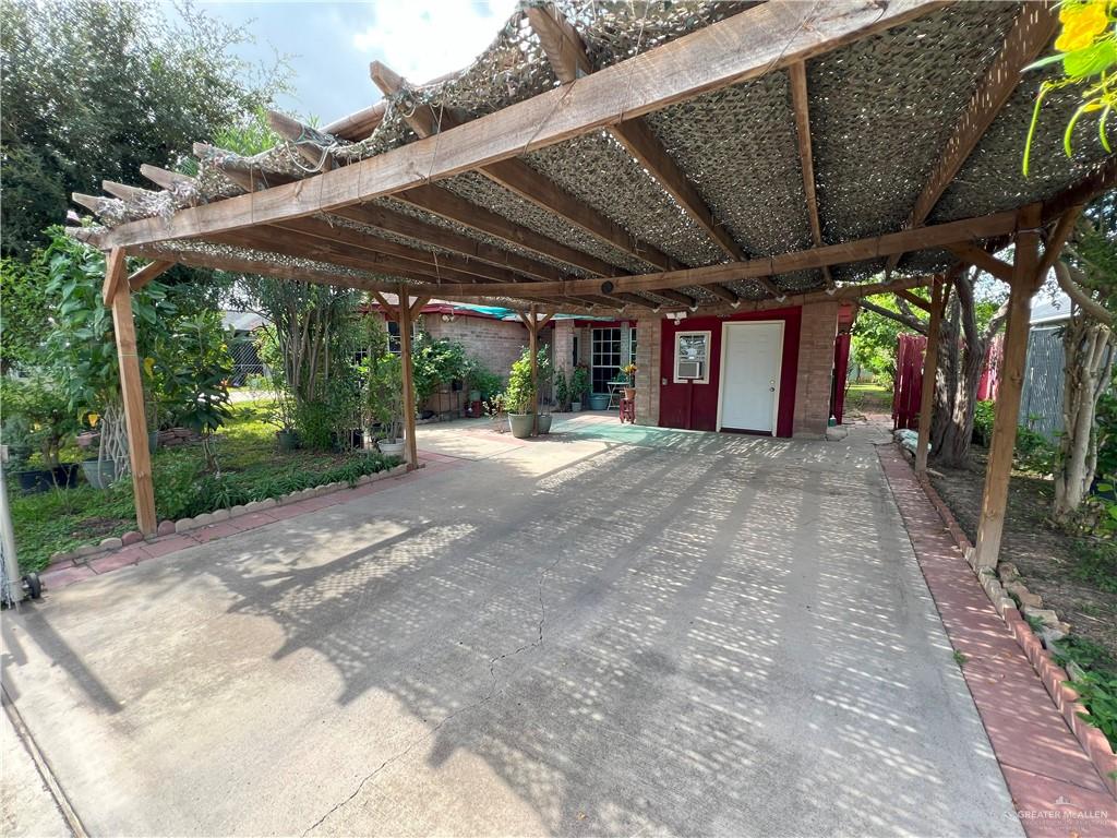 6502 S Galaxy Drive, Pharr, Texas image 2