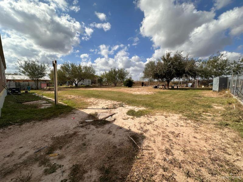 18109 El Polvorin Drive, Penitas, Texas image 11