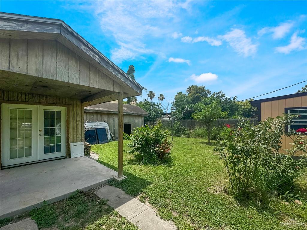 1524 Grant Street, Brownsville, Texas image 14
