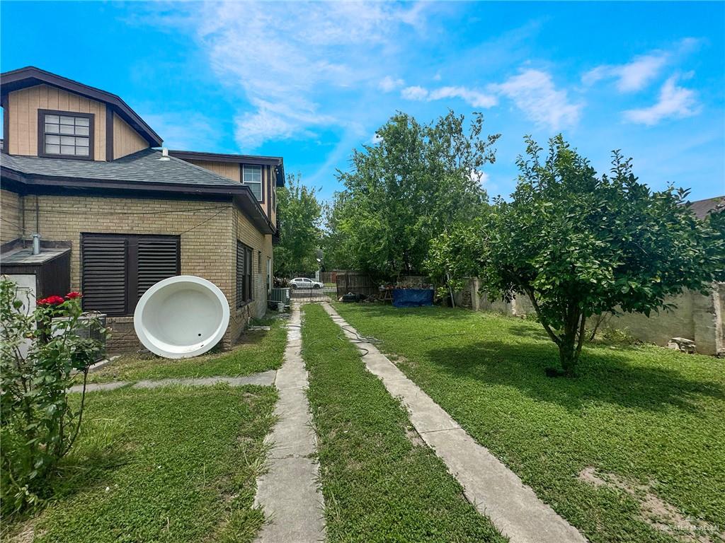 1524 Grant Street, Brownsville, Texas image 15