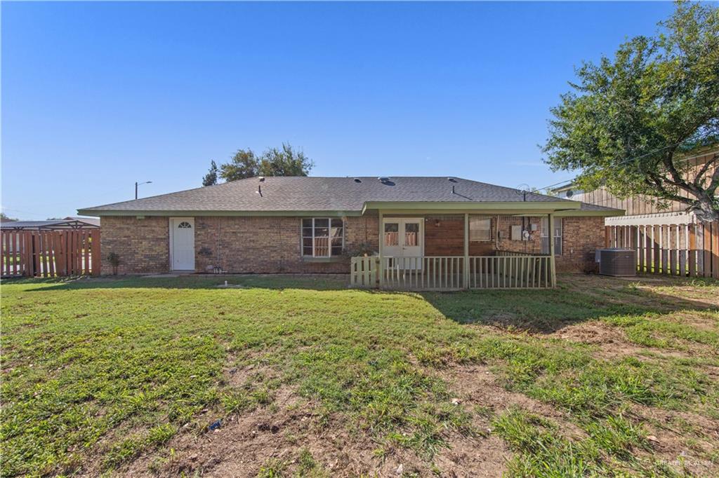 925 Kerria Avenue, Weslaco, Texas image 29