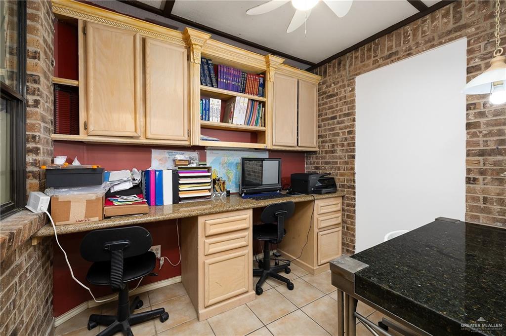 305 Bluebird Avenue, McAllen, Texas image 13