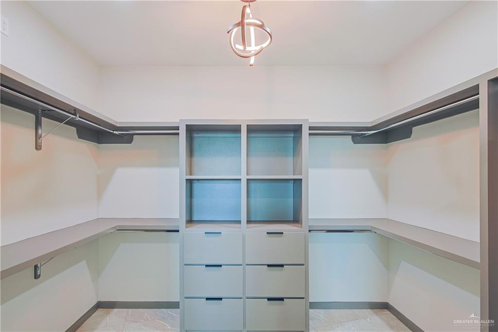 3223 Lago Superior, Edinburg, Texas image 27