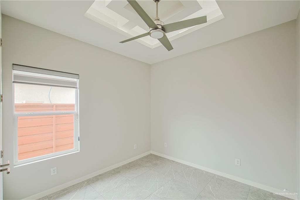 3223 Lago Superior, Edinburg, Texas image 17