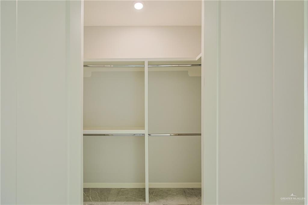 3223 Lago Superior, Edinburg, Texas image 15