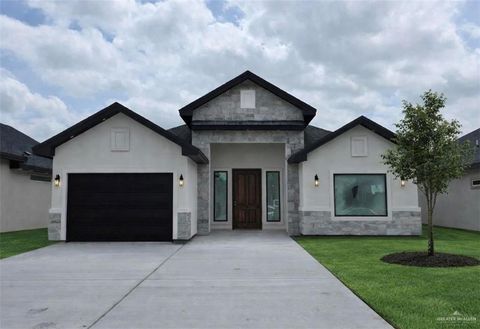 Photo of 3701 Diamondhead Street, Alton, TX 78504 (MLS # 502655)