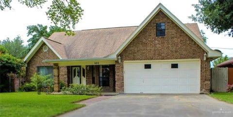 Apartment For Sale - 920 Greenlawn Street<br/> Mission, TX 78572