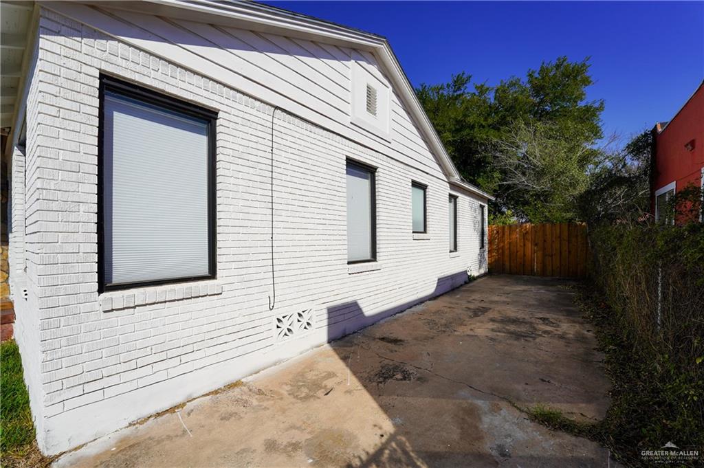 704 N 8th Street, McAllen, Texas image 5