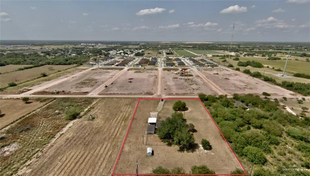 1006 Flag Drive, Edinburg, Texas image 9