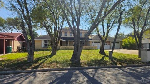 Photo of 1010 E Bagwell Street, Pharr, TX 78577 (MLS # 491046)