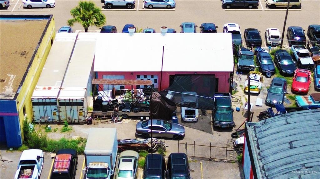 615,617,609 W US Highway 83