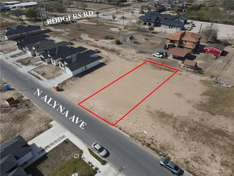 Vacant Land For Sale - 2905 N Alyna Avenue<br/> Edinburg, TX 78541