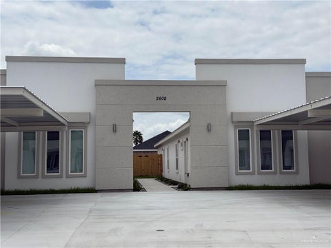 Apartment For Rent - 2608 E Harrison Avenue #2<br/> Alton, TX 78573