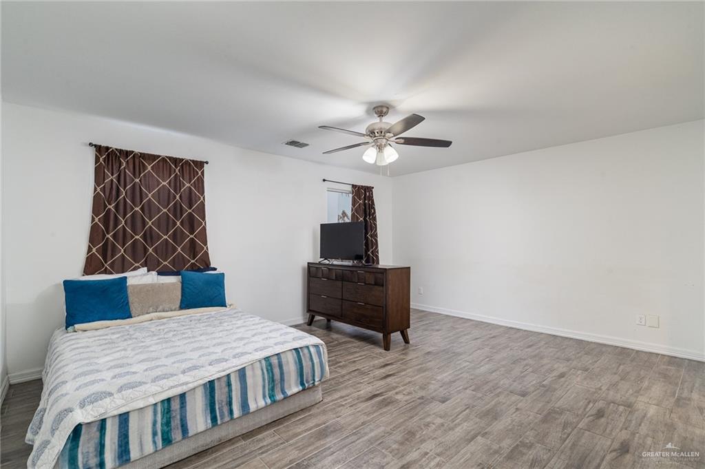 1307 Rio Grande Street, San Juan, Texas image 8