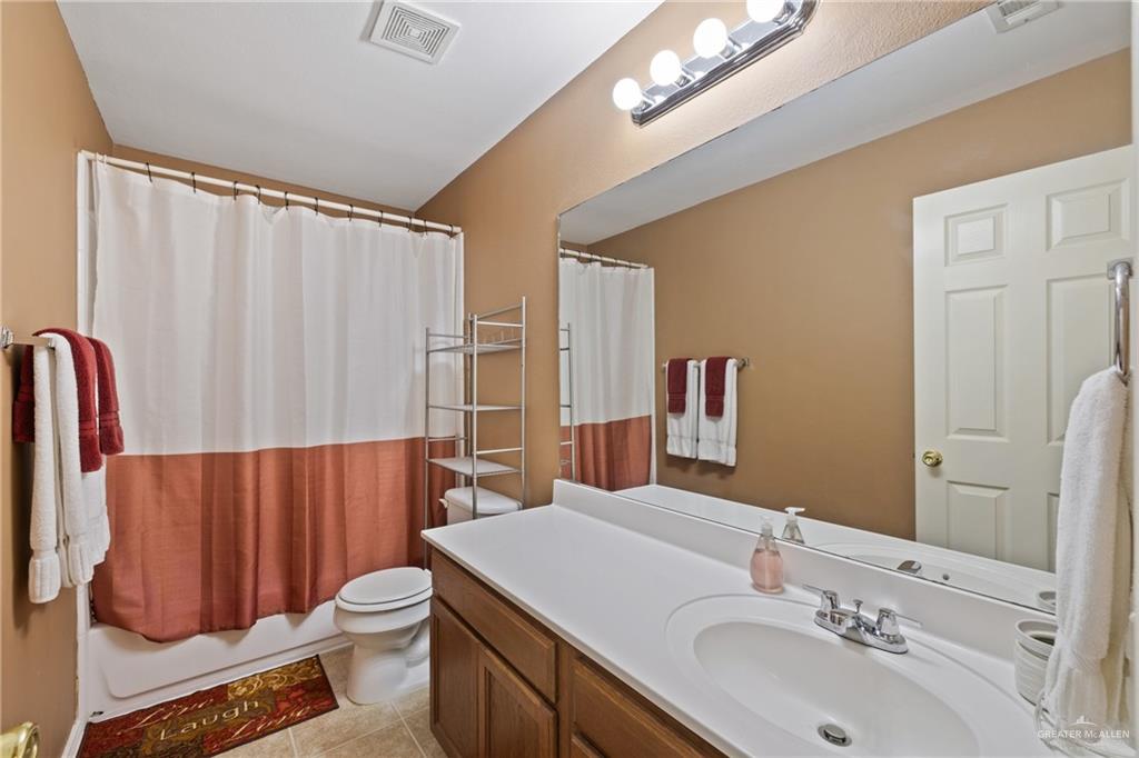 3155 Obsidian Dr, Brownsville, Texas image 12