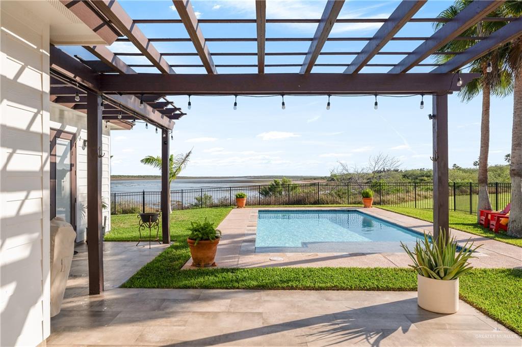 6 Arcos Gardens Gdns, Port Isabel, Texas image 34