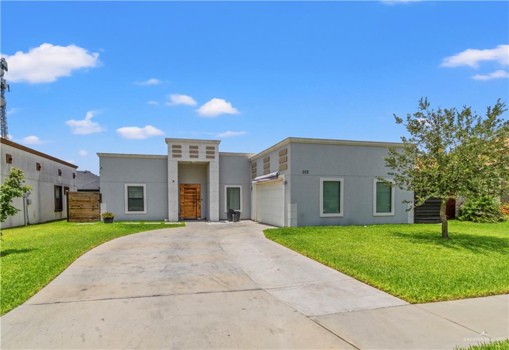 202 N 16th Street, Hidalgo, Texas image 1