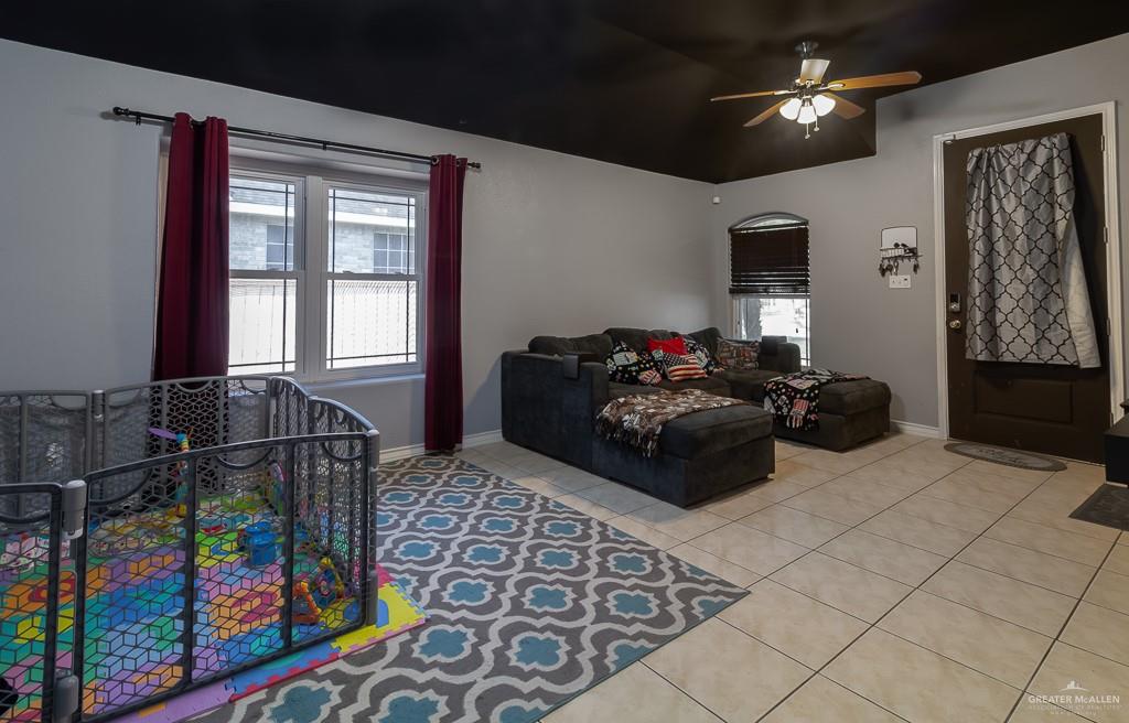 2845 Regency Drive, Brownsville, Texas image 4