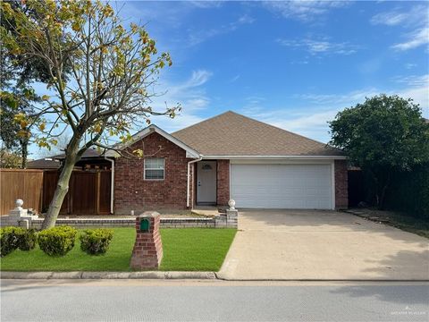 Apartment For Sale - 811 S Diplomat Drive<br/> Pharr, TX 78577