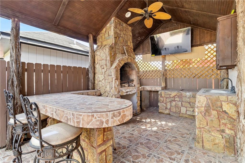 2000 Loma Bonita Street, San Juan, Texas image 14