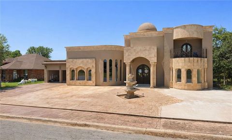 Photo of 302 S 9th Street, Hidalgo, TX 78557 (MLS # 502450)