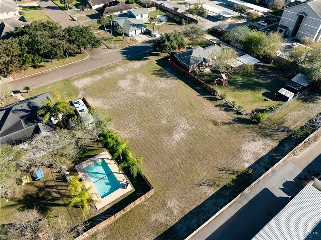 00 Montevideo Avenue, Edinburg, Texas image 10