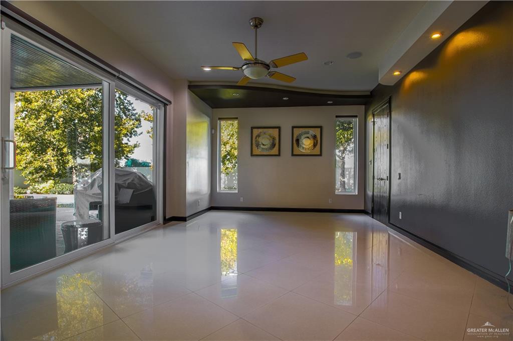 309 N Mockingbird Avenue, Mission, Texas image 10