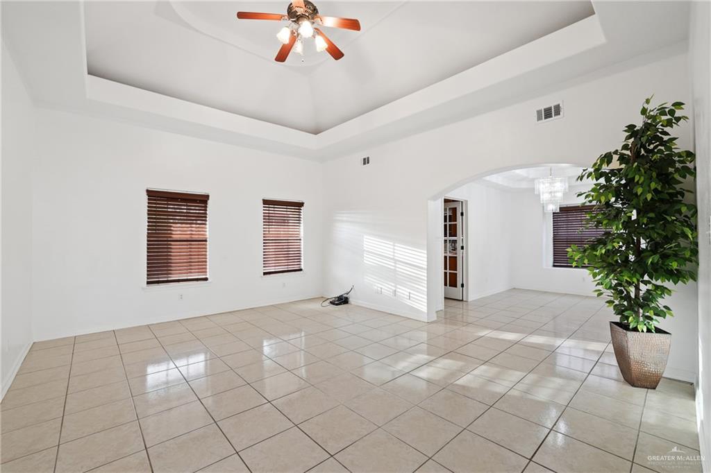 1000 Via Cantera Drive, San Juan, Texas image 4