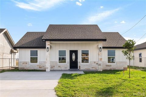Photo of 349 Barcelona Street, Donna, TX 78537 (MLS # 491629)