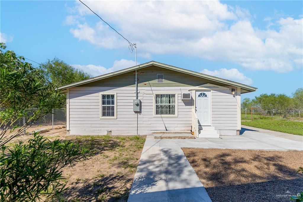 32 Pastor Lane, Rio Grande City, Texas image 1