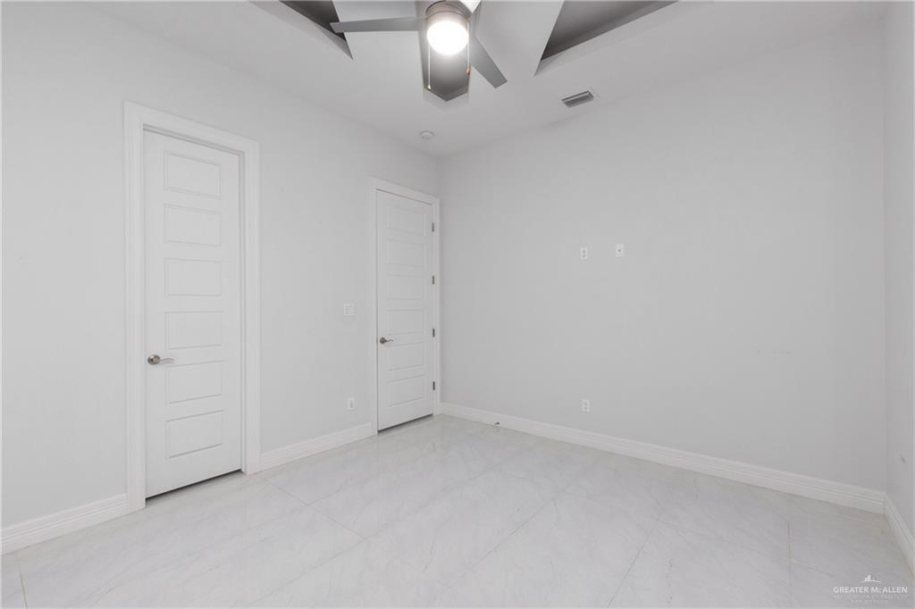 1213 N Garden Ridge Avenue, San Juan, Texas image 17